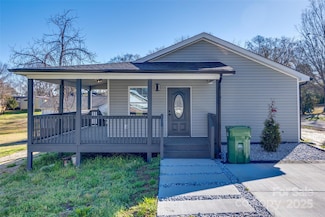 1104 Hudson St, Lancaster, SC 29720