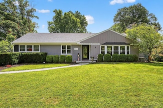 6866 Kenwood Rd, Cincinnati, OH 45243