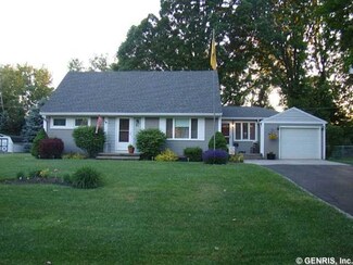 81 W Cavalier Rd, Scottsville, NY 14546