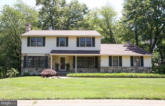 2620 Tonbridge Dr, Wilmington, DE 19810