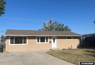 1344 Brigham Young St, Casper, WY 82604