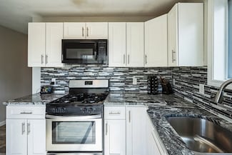 10 Clapp St Unit B, Worcester, MA 01610