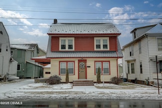 362 S Market St, South Williamsport, PA 17702