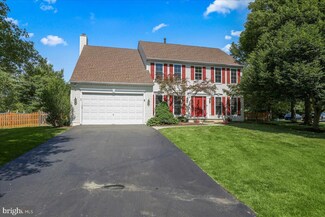 5 Henley Place, Pennington, NJ 08534