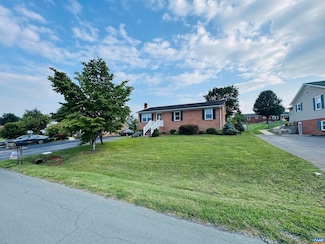 96 Mill Stone Dr, Verona, VA 24482