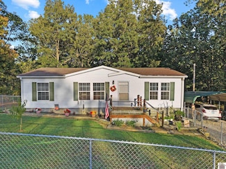 708 Tinker Ln, Grand Rivers, KY 42045