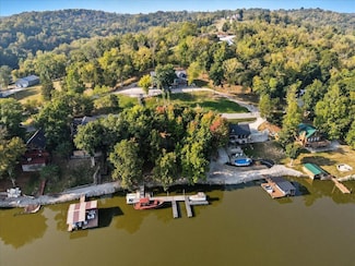 609 Hillandale Dr, Sanders, KY 41083