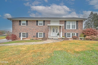 218 Beaver Rd, Bluff City, TN 37618