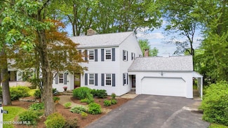 1394 Ruffner Rd, Schenectady, NY 12309