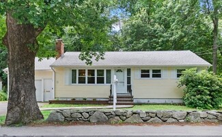 8 Summer St, North Easton, MA 02356