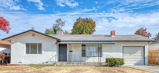 2702 N 8th St, Fresno, CA 93703