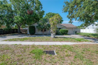 3256 Adrian Ave, Largo, FL 33774