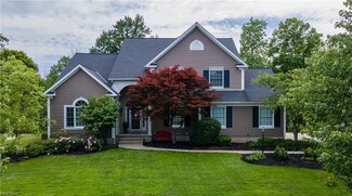 50 Blackberry Dr, Hudson, OH 44236