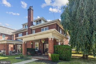 548 Main St, Pennsburg, PA 18073