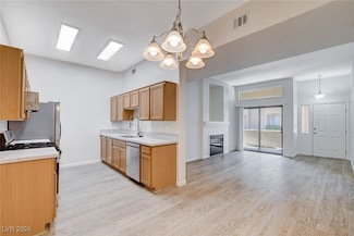 8805 Jeffreys St Unit 1020, Las Vegas, NV 89123
