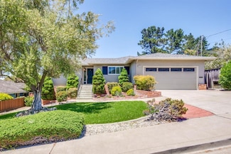 3498 Bridle Dr, Hayward, CA 94541