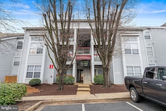 18503 Boysenberry Dr, Gaithersburg, MD 20879