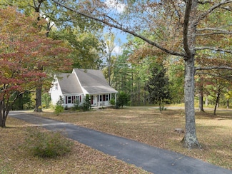 631 Mag A Mor Dr, Lafayette, TN 37083