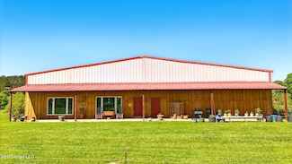 406 Thomas School Rd, Lumberton, MS 39455