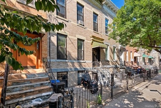 5929 Linden St, Ridgewood, NY 11385