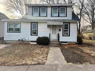 509 3rd Ave, Iowa City, IA 52245