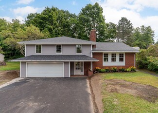 44 Bellaire Rd, South Portland, ME 04106