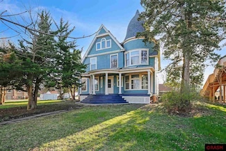 500 500 N Main St, Janesville, MN 56048