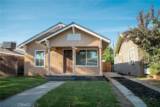 921 W 19th St, Merced, CA 95340