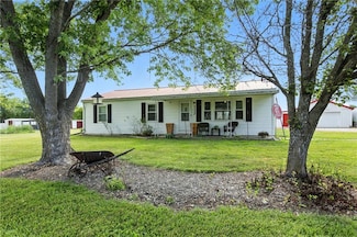 11123 C Hwy, Richmond, MO 64085