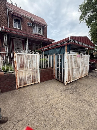 2449 92nd St, East Elmhurst, NY 11369