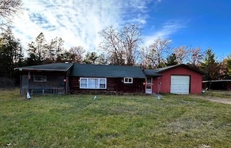 142 Pond Dr, Mio, MI 48647
