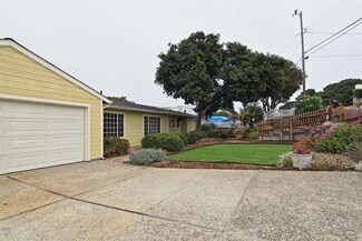 924 Paloma Rd, Monterey, CA 93940