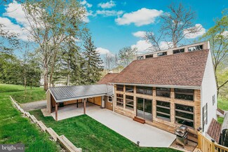 143 Water St, Boyertown, PA 19512