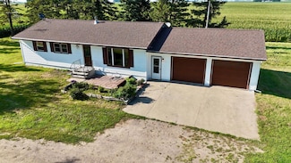 68680 470th St, Fairfax, MN 55332