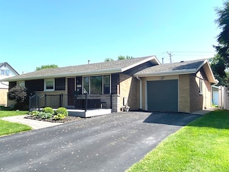 7049 Stanford Dr, Bridgeview, IL 60455