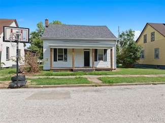 1316 N Church St, Belleville, IL 62221