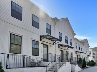 2461 Sycamore Rd NW, Atlanta, GA 30318