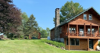 862 Banton Rd, Palermo, ME 04354