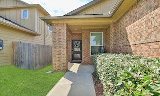 108 Clay Creek Ln, Montgomery, TX 77316