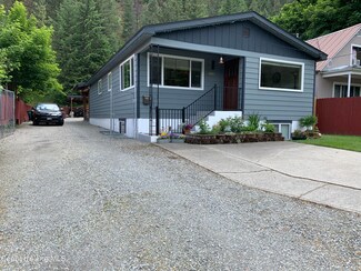 655 S Division St, Kellogg, ID 83837