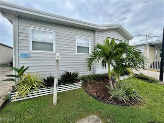 16270 Lapwing Ln, Fort Myers, FL 33908