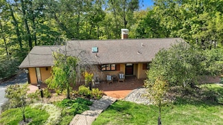 5800 Cherokee Dr, Cincinnati, OH 45243