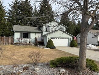31520 N 10th Ave, Spirit Lake, ID 83869