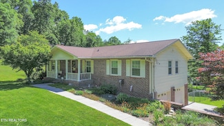 11308 Couch Mill Rd, Knoxville, TN 37931