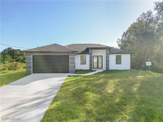 3313 66th St W, Lehigh Acres, FL 33971