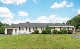 6 Harvey Ln, Westborough, MA 01581