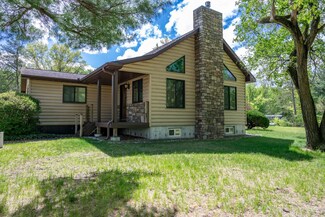N12124 12th Ave, Necedah, WI 54646