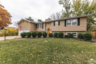 1812 Alabama Ln, Manhattan, KS 66502