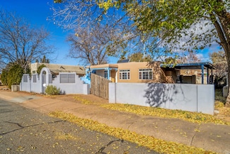 1957 Osage Ln, Santa Fe, NM 87505