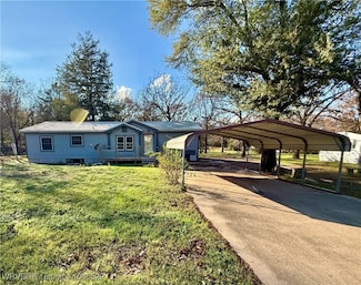 203 Arnall St, Poteau, OK 74953
